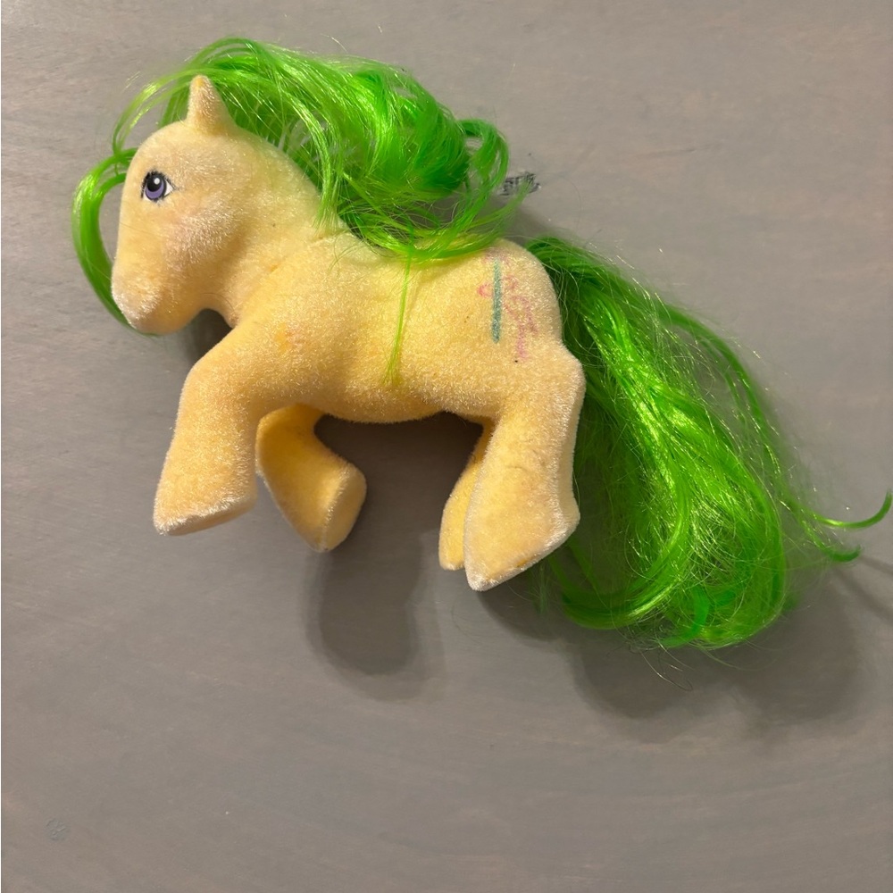 vintage So Soft" Magic Star figure from the G1 My Little Pony line. 1984